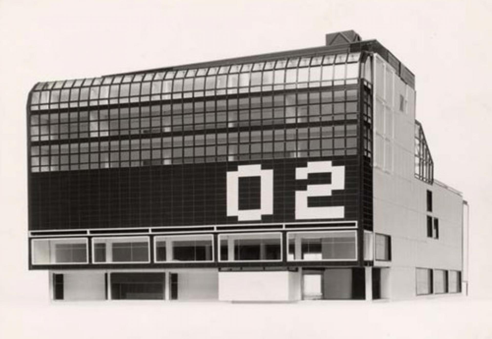 Maj department store (photo of the model; archive of Miroslav Masak)
