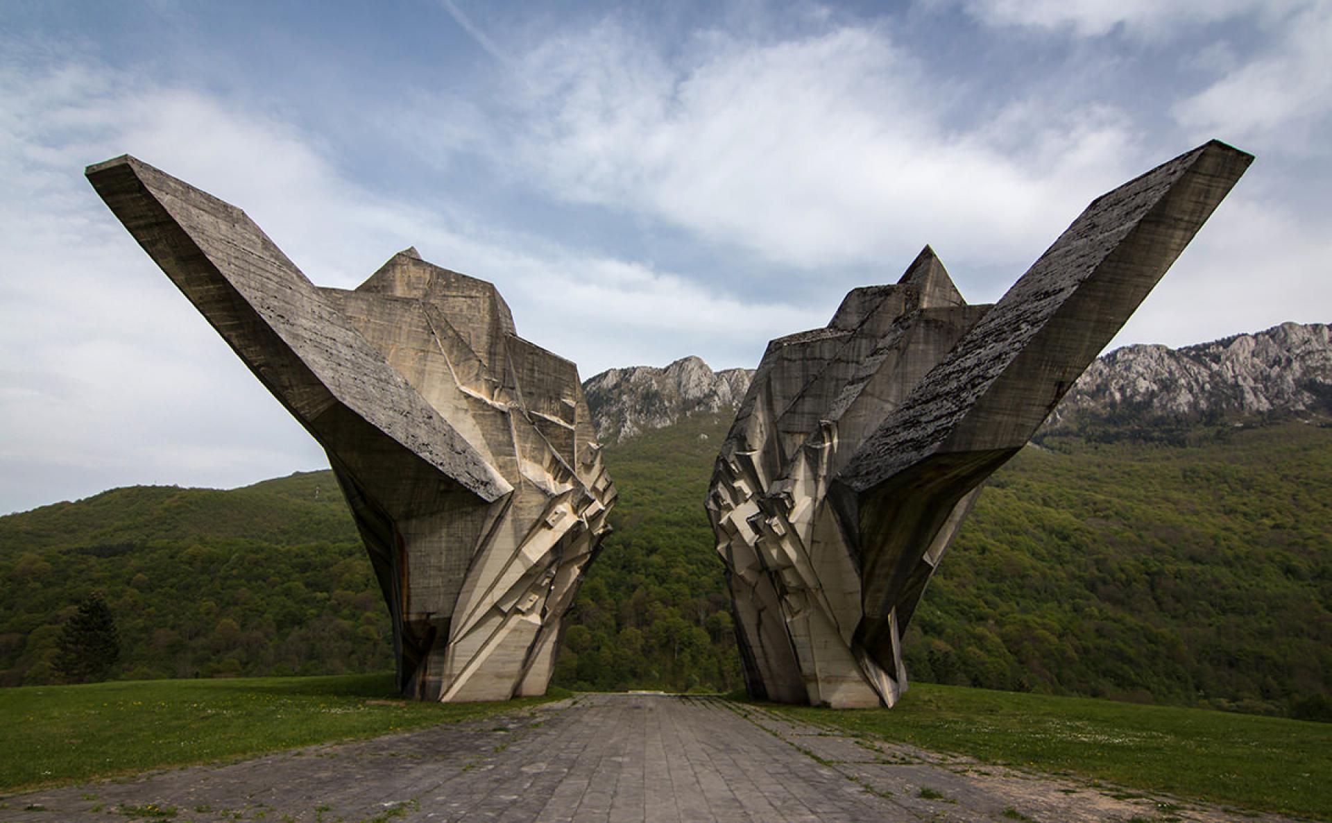 In the Valley of Heroes at Tjentište Živković and Radovic designed the monument commemorating the 1943 Battle of Sutjeska. | Photo via The Bohemian Blog