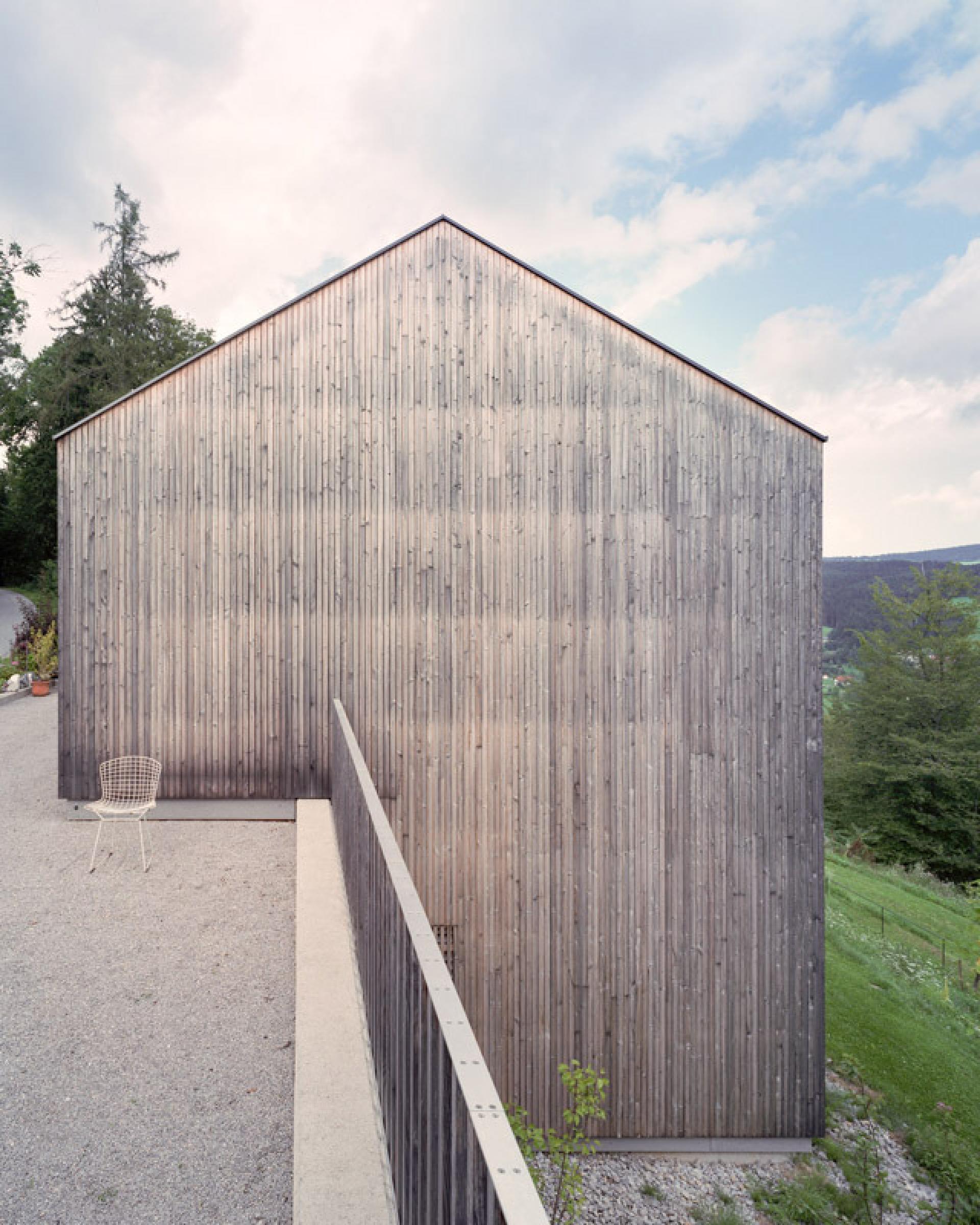 Studio Kogl by Johannes Kaufmann Architecture | Photo Simon Oberhofer