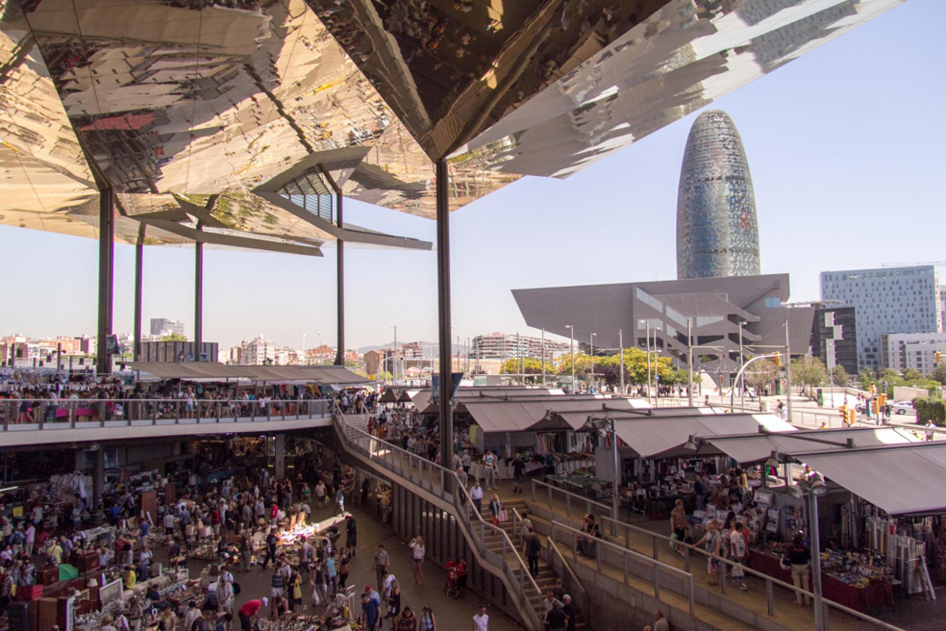 Encants Market, Torre Agbar and Design Museum changed Les Glories de Bosquet area | Photo by Daniele Ronca