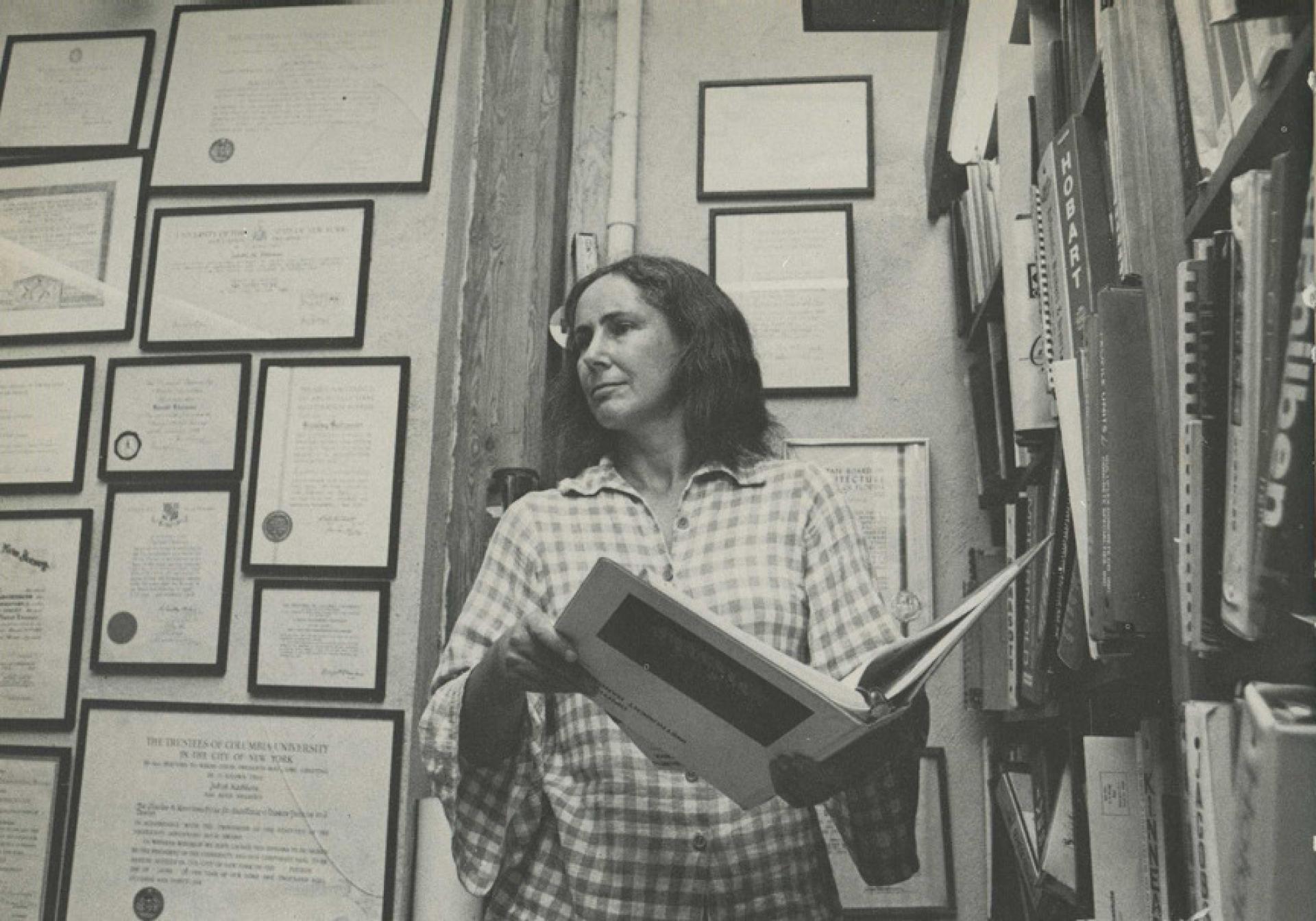 Edelman was first woman that lead the AIA’s in 1972. | Photo via Eskwblog