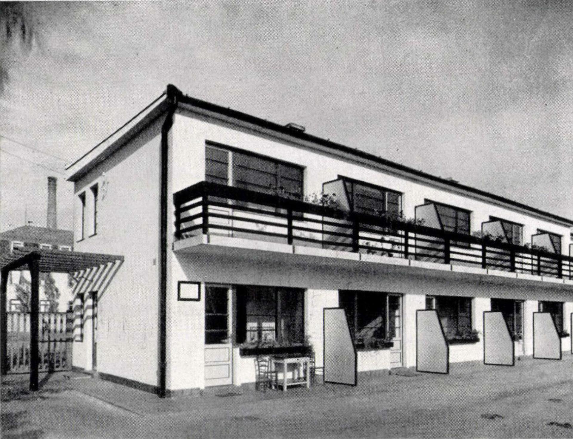 Old worker’s home in Újpest; the original state. | Photo unknown author, 1936