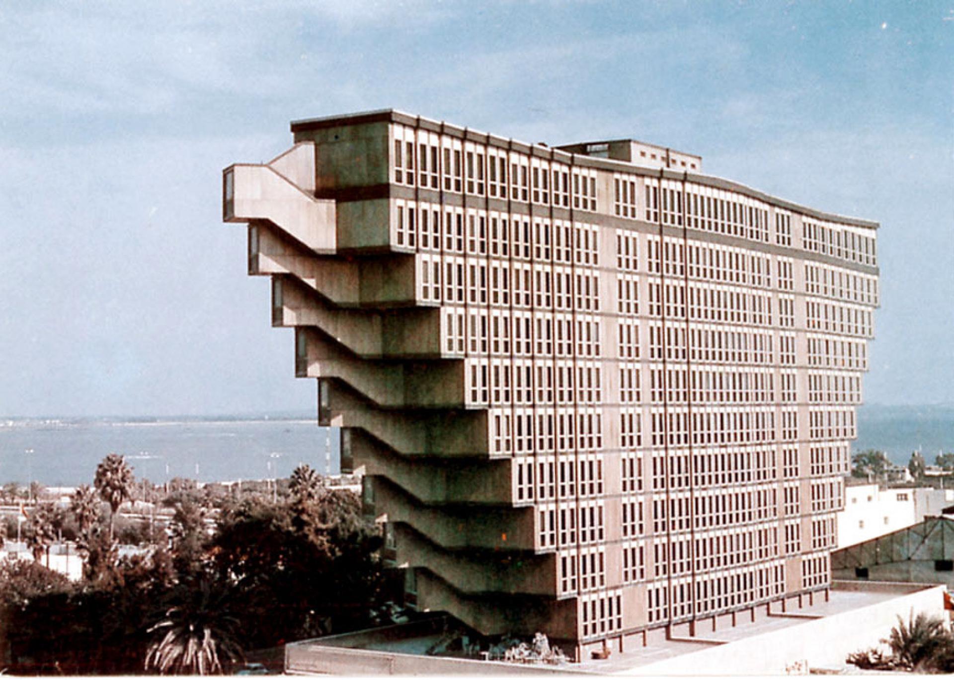 Hotel du Lac is a symbol of modernity in Tunisia. | Photo via Archi Maps