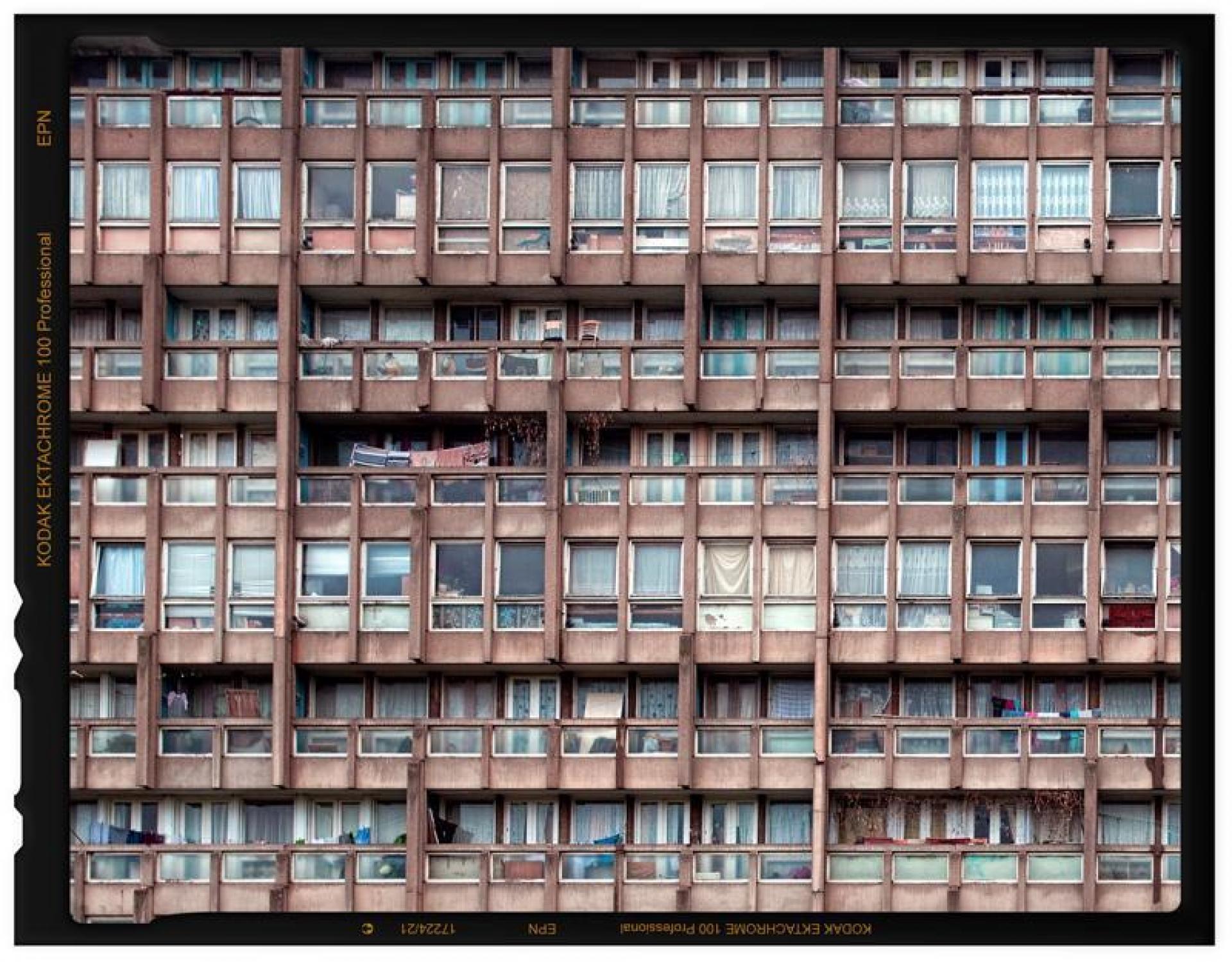 Robin Hood Gardens was an example of the ‘streets in the sky’ concept and a reaction against Le Corbusier’s Unité d'Habitation. | Photo by Rise Hunter