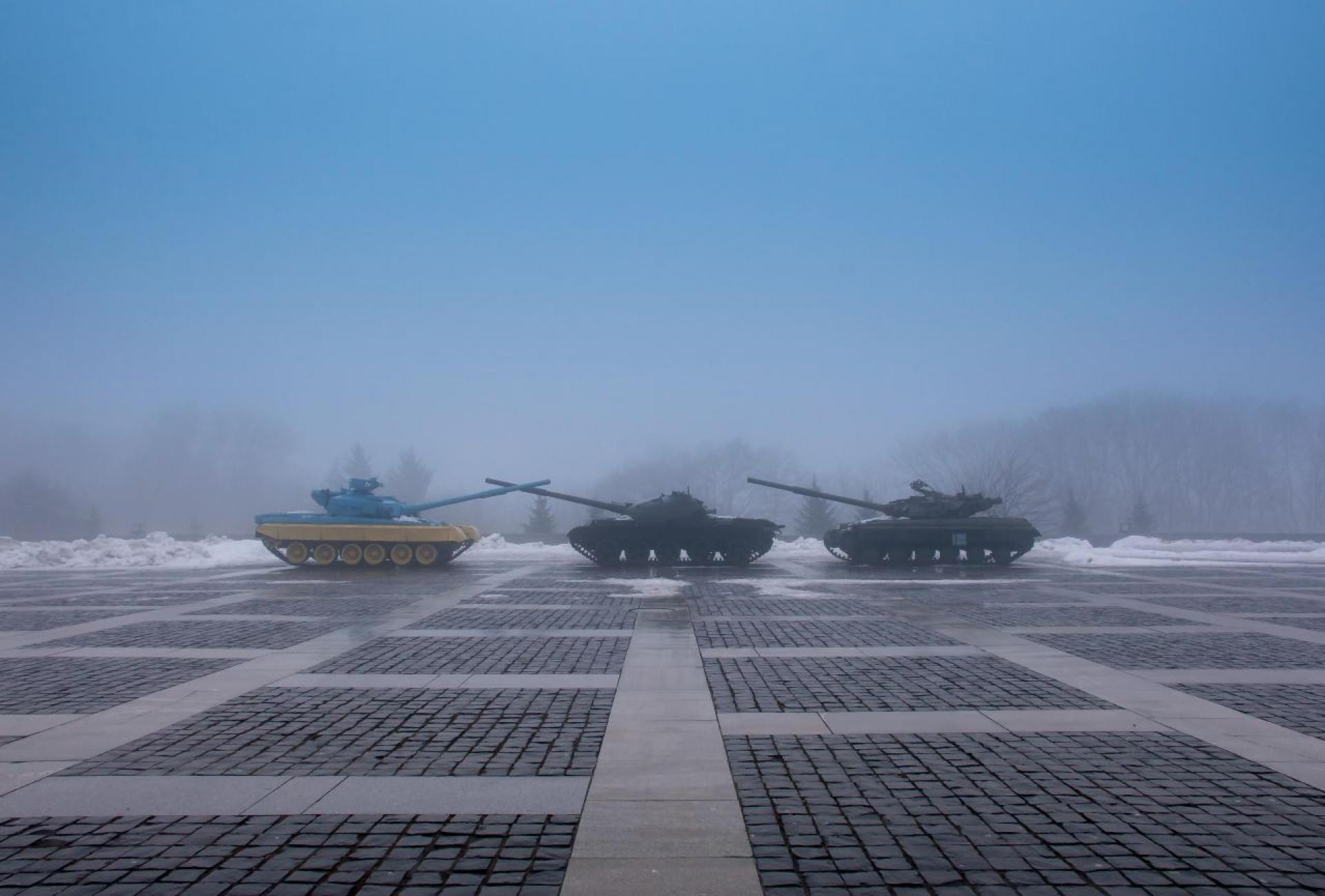 Tanks in the courtyard of the War Museum