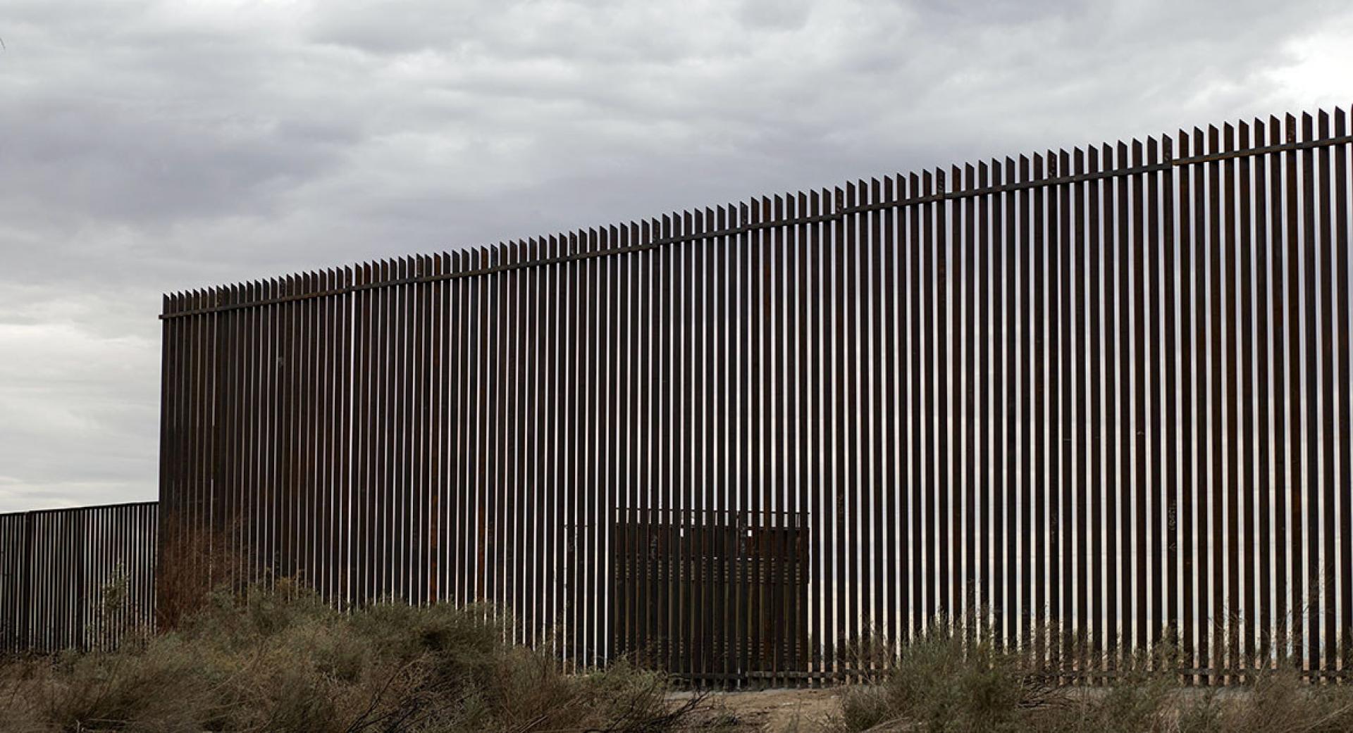 A section of the border fence between Mexico and the U.S. in Mexicali, Baja California. | Photo © Guillermo Arias