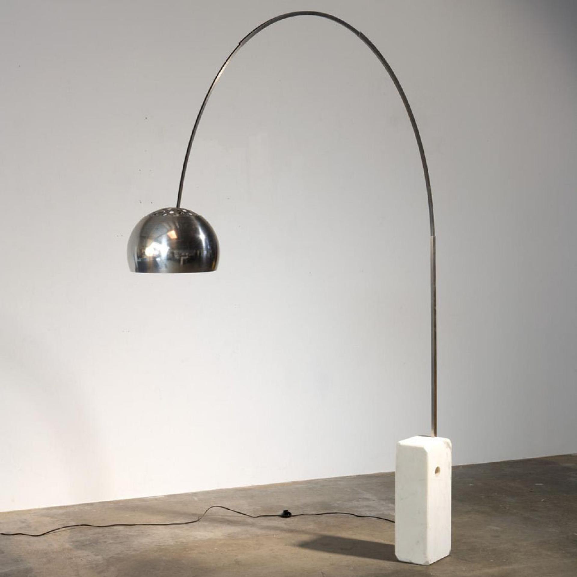 The Arco floor lamp for FLOS (unplugged), one of the two brothers’ masterpieces.