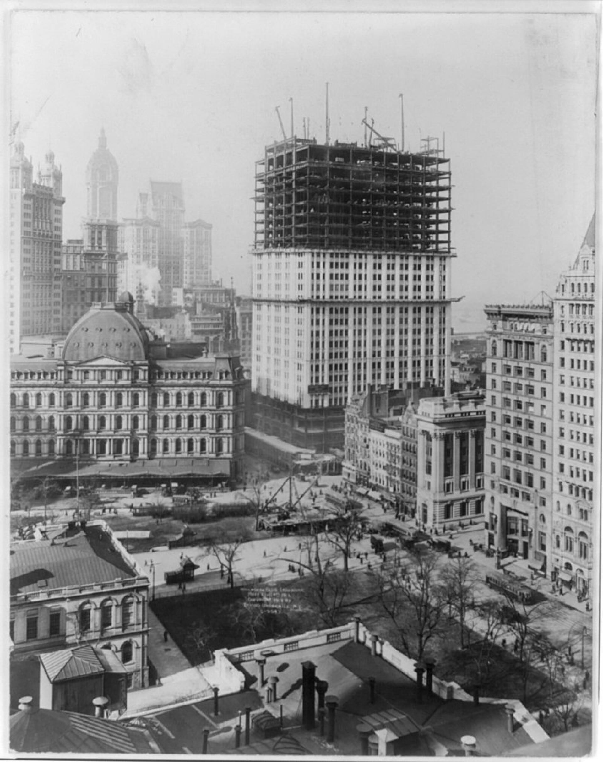 The Woolworth Building under construction in April 1912. | Photo via Wikipedia