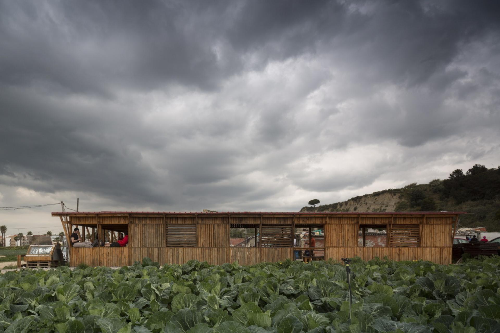 Community Kitchen with Colectivo Warehouse. | Photo © FG + SG