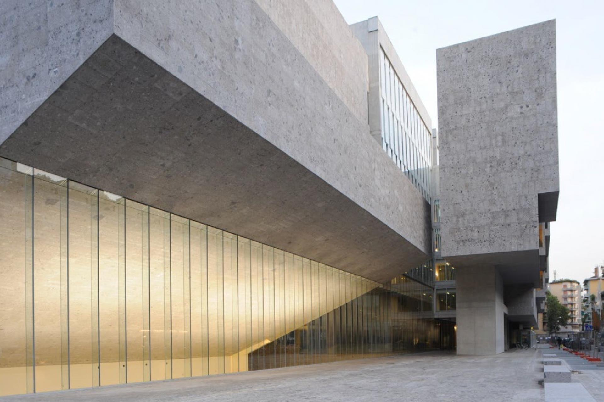 University Luigi Bocconi, Milano, Italy (2008) | Photo © Federico Brunetti