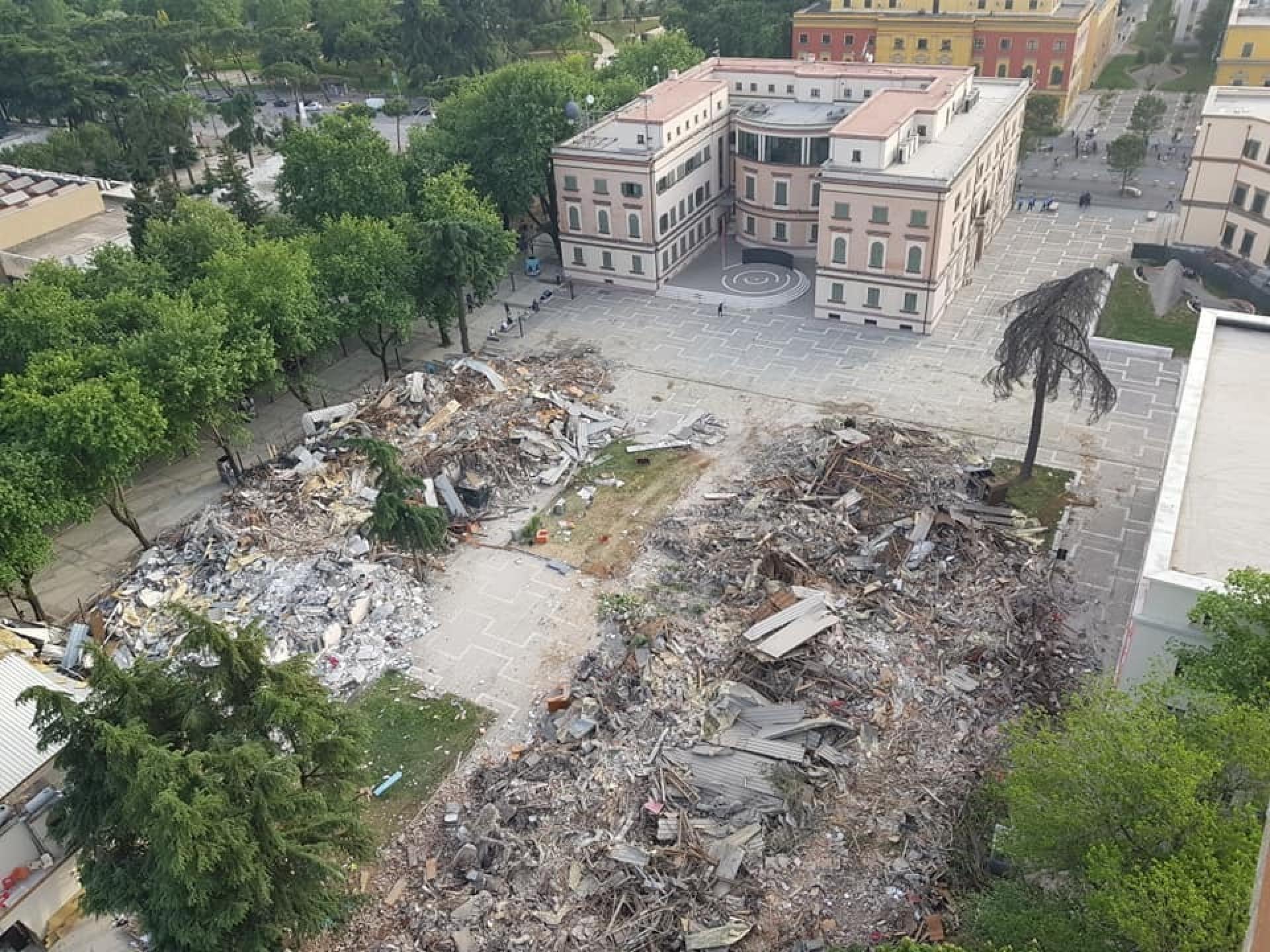 The remains of the National Theater. | Photo © Exit News via Hyperallergic