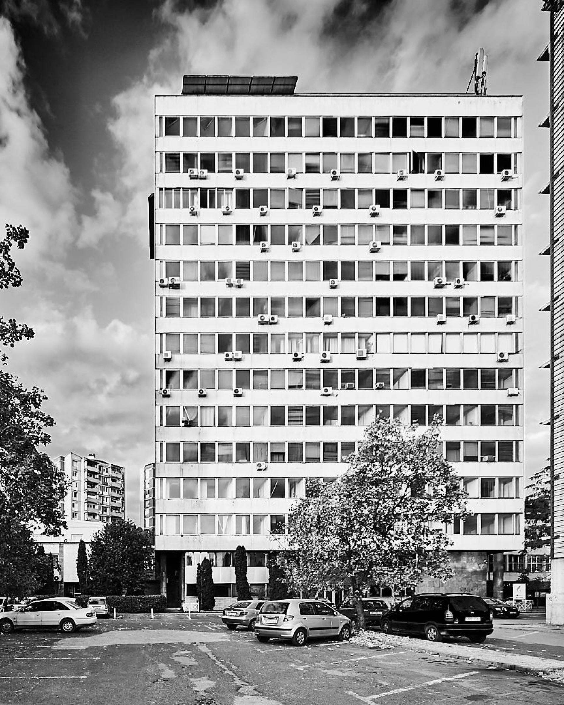 Workers university Kocho Racin / Labor Unions of Macedonia Skopje by Slavko Brezovski (1958)