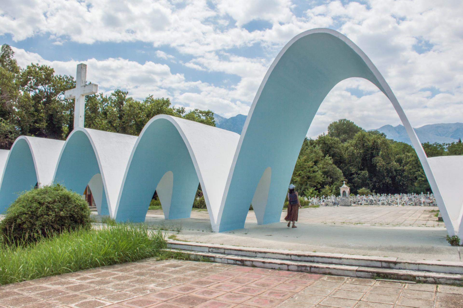 There are entrances to either end of the arches, one leading to a small functions area, and another to the ossuary. | Photo by Exporabilia