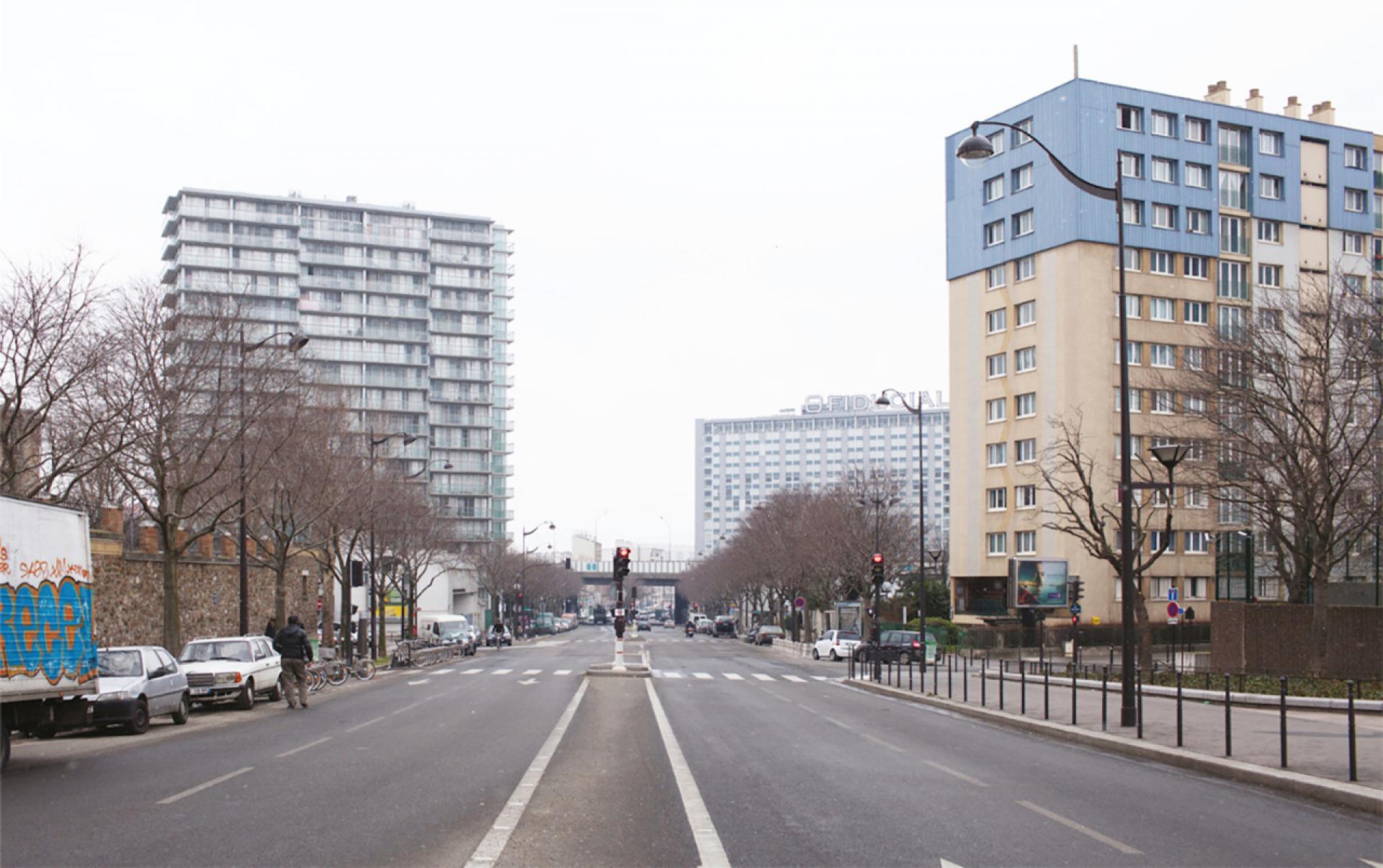 Different aspects of the tower in 1990s and at the present. | Photos © Philippe Ruault and Frédéric Druot