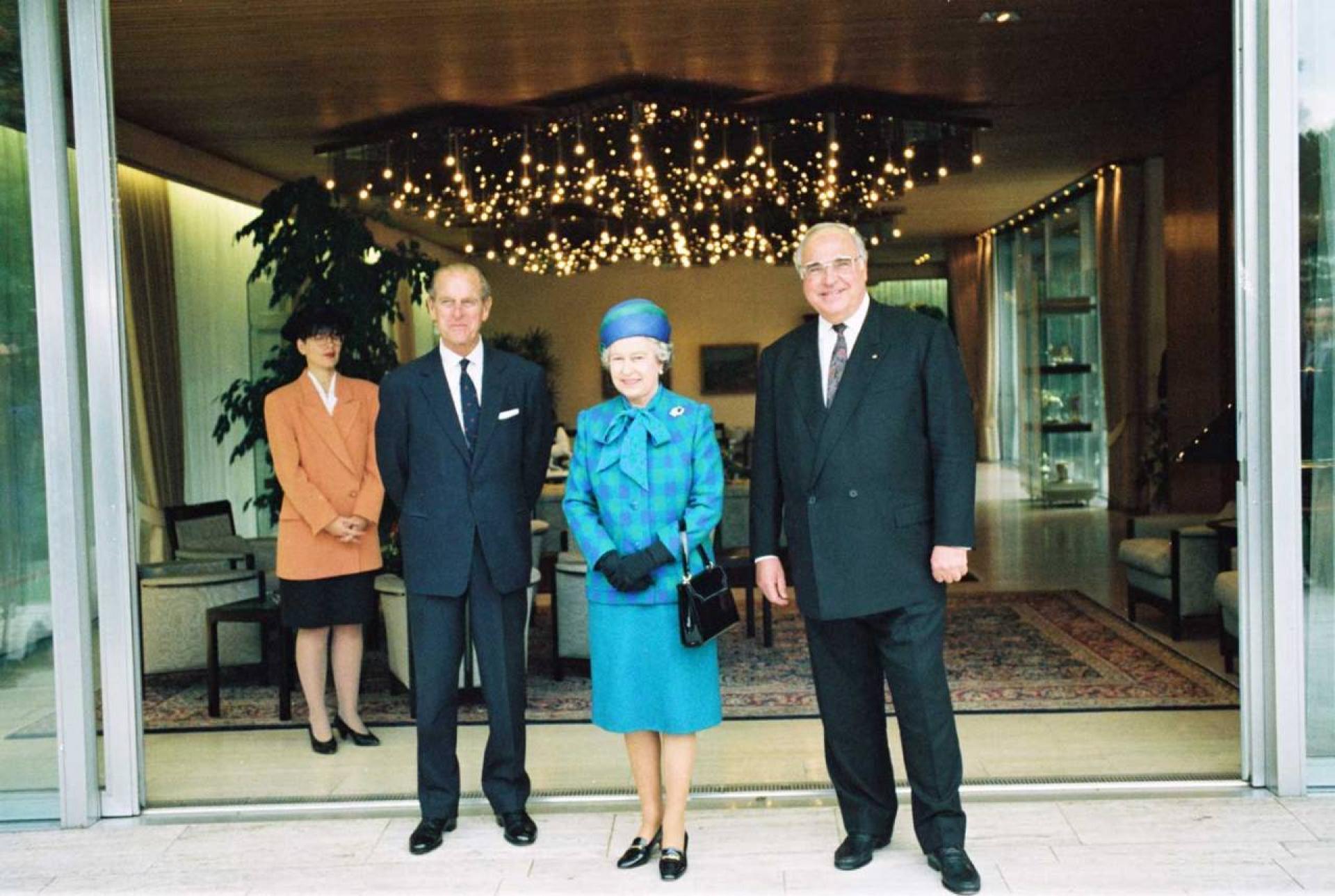 Prince Philip, Queen Elizabeth II and the ex-Chancellor of Germany Helmut Kohl front of the bungalow of the Chancellor in Bonn.
