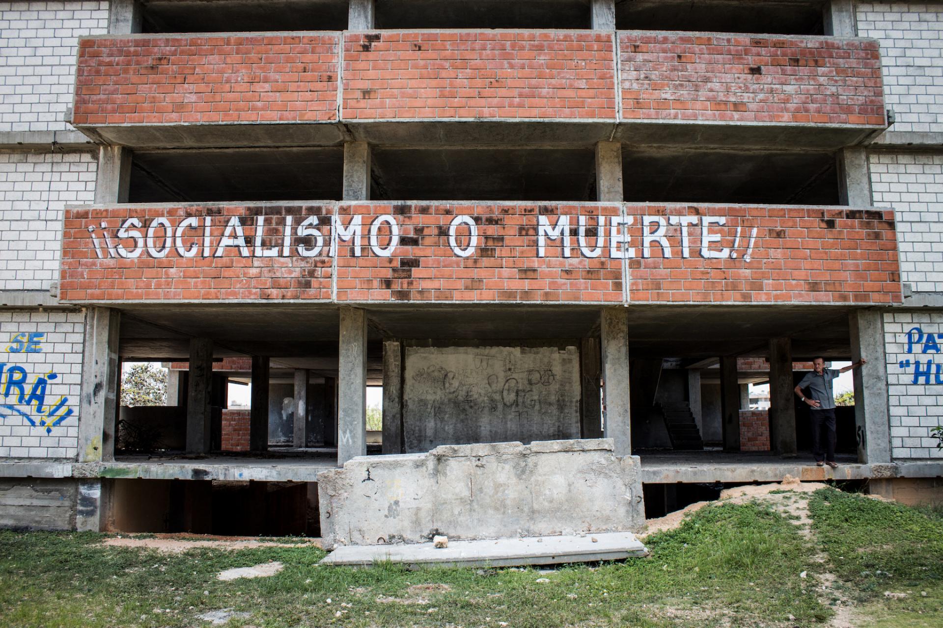 Socialism or Death in Ciudad Nuclear.
