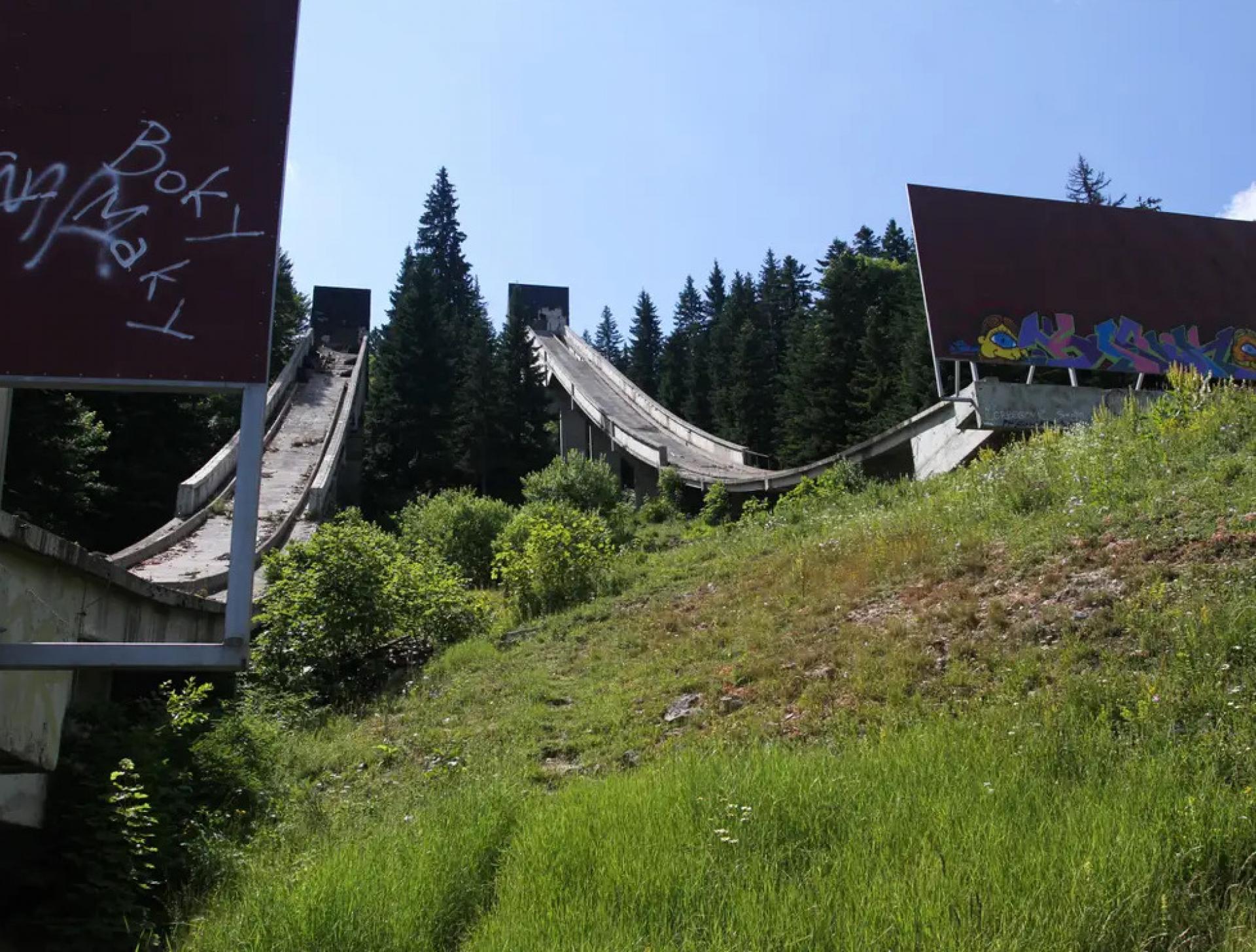 Abandoned Igman Olympic jumps in Sarajevo on July 14, 2015. | Photo © Jakub Porzycki