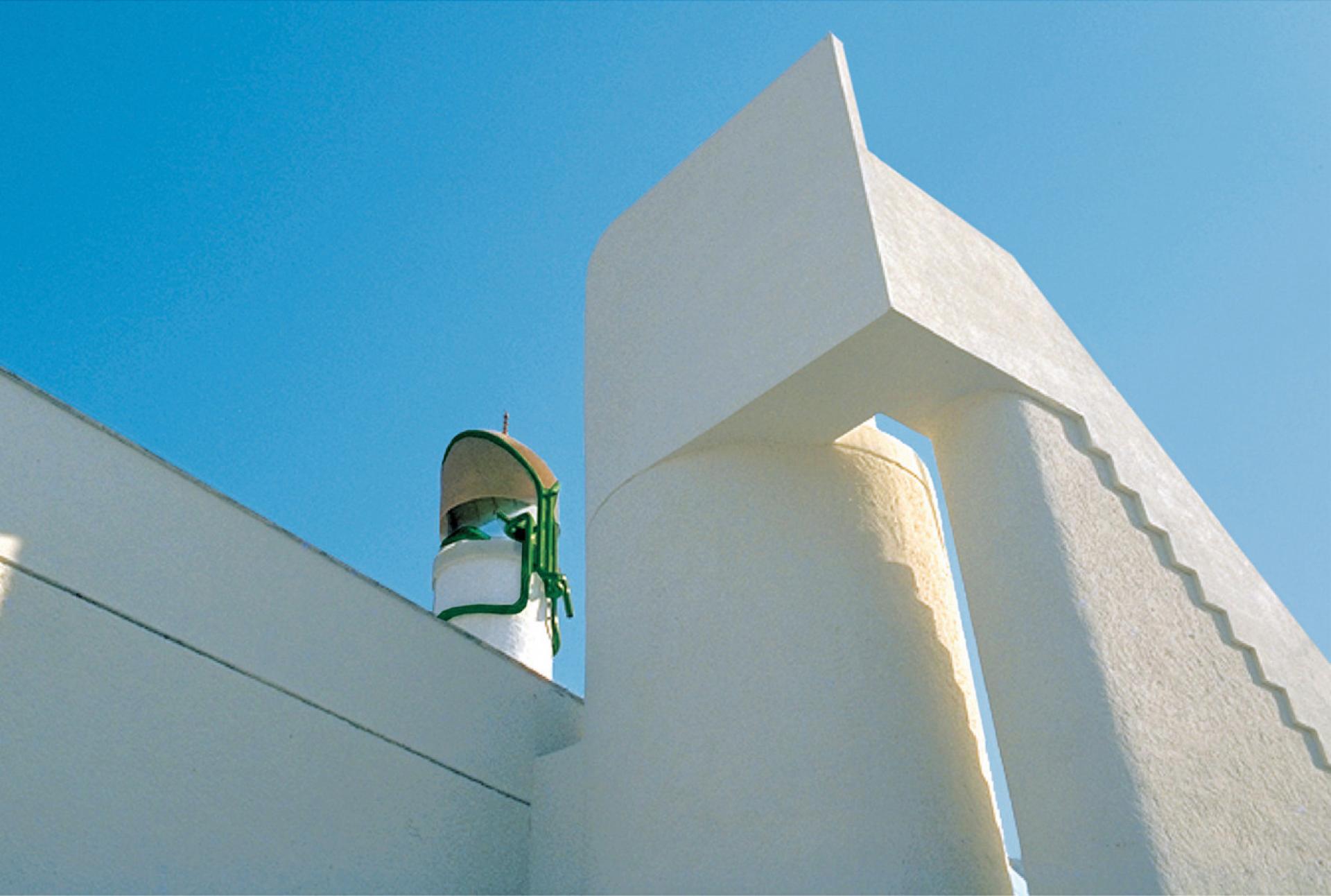 Šerafudin White Mosque by Zlatko Ugljen in Visoko. | Photo © Zlatko Ugljen