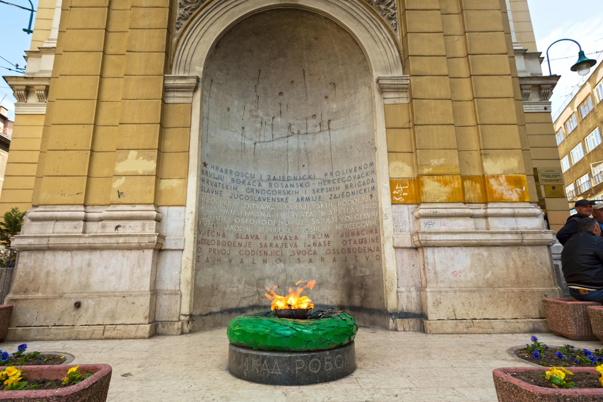 The Eternal Flame memorial designed by Juraj Neidhardt was unveiled on April 6, 1946, marking the first anniversary of Sarajevo's liberation from the occupation of Nazi Germany and the fascist Independent State of Croatia. It stands as a testament to the sacrifices made during the war and serves as a reminder of the city's resilience.