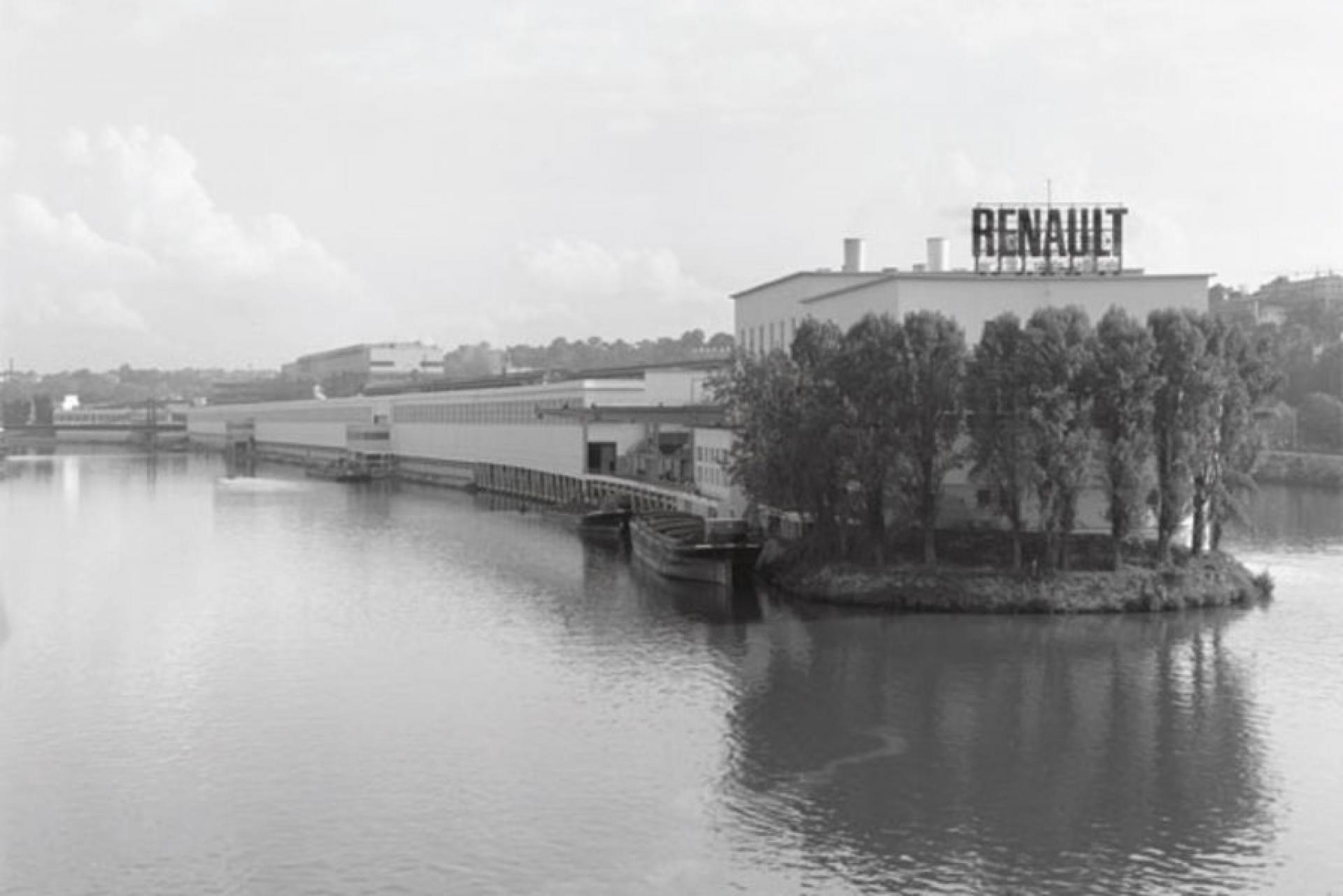 The building on the industrialized island on the river Seine. | Photo via Usine Nouvelle