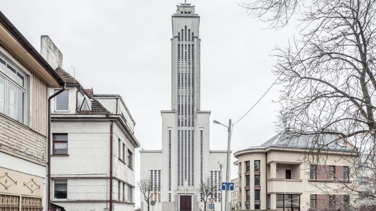 FOMA 38: Five Examples Of Sacral Architecture In Kaunas